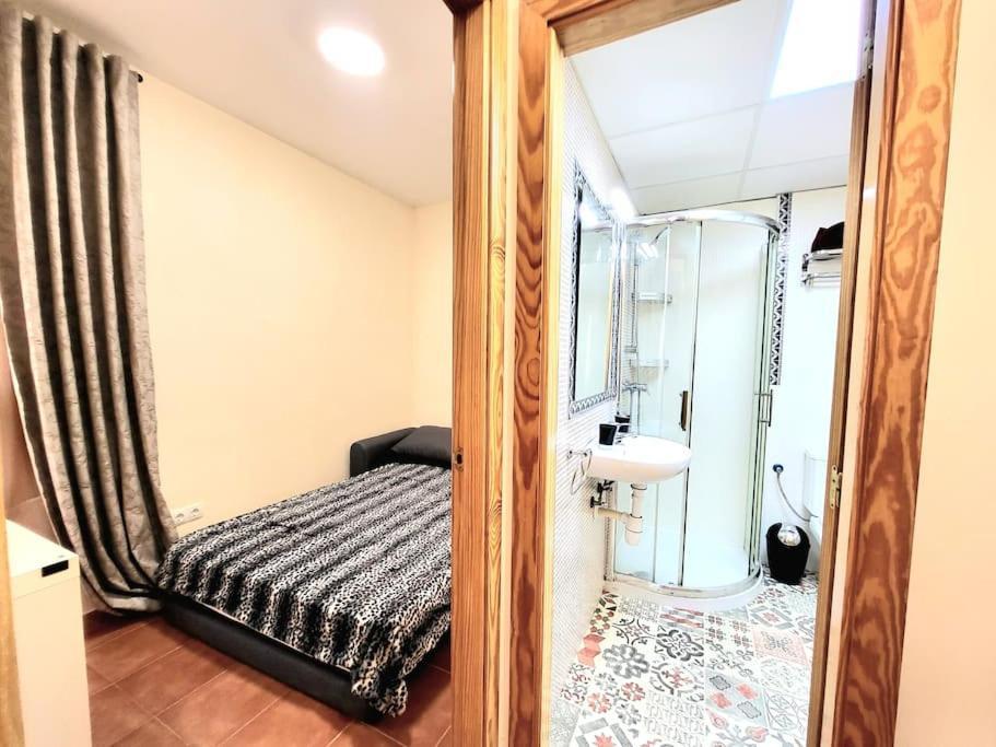 Flamenco, Apartamento Exclusivo De Dos Habitaciones En El Pleno Del Casco Antiguo, Alicante, Playa, Centro Historico, Rambla 외부 사진